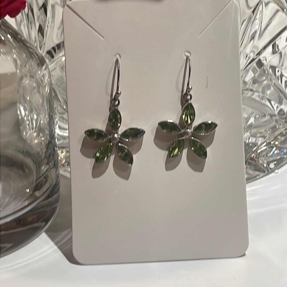 Citrine color earrings flower silver vintage‎ green